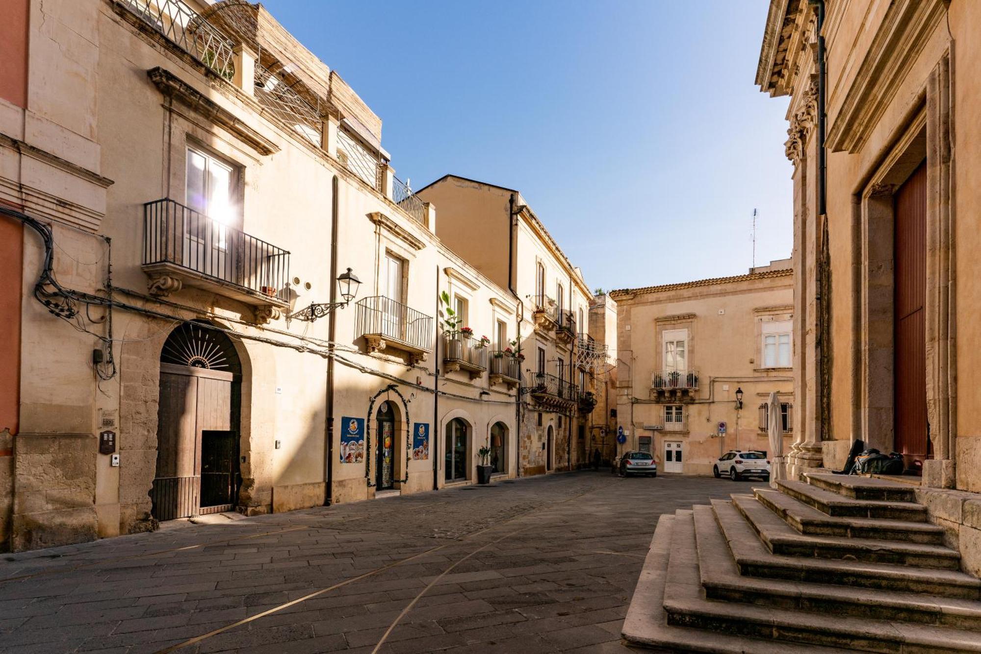 San Giuseppe Apartment Con Terrazza Syracuse Exterior photo